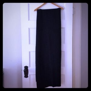 Black cashmere shawl
